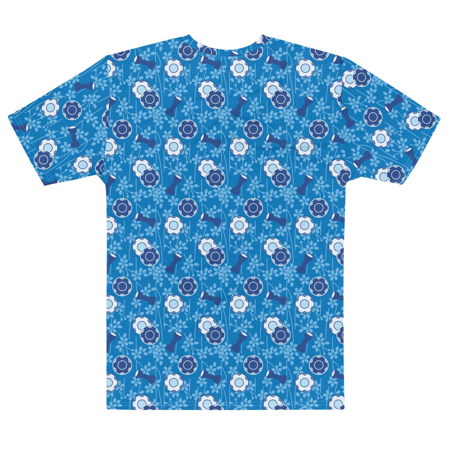 青色の鼓胴の文様のメンズTシャツの背面画像