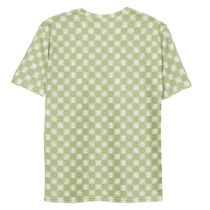 モスグリーンの宝尽くし文様メンズTシャツの背面画像