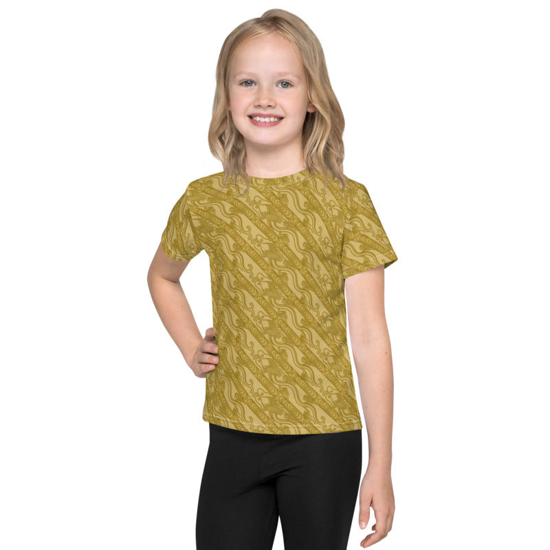 昇龍（昇竜）の伝統文様を茶色地の男の子や女の子たち子供向けキッズTシャツのコーデ画像（フロント）