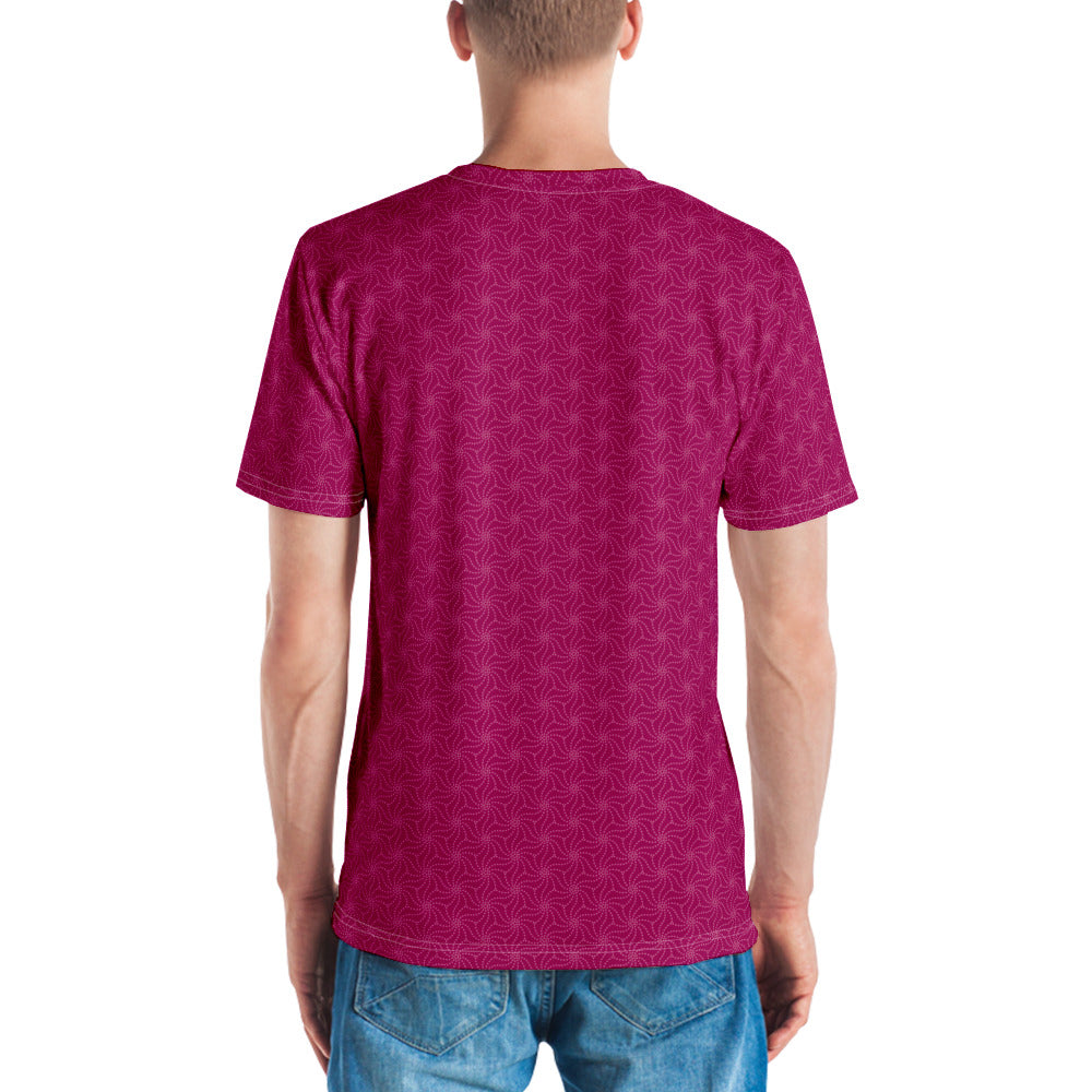 紫色のねじれ麻の葉文様メンズTシャツのコーディネート画像（バック）