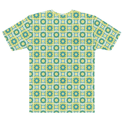 青色ベースの蜀江文様メンズTシャツの背面画像