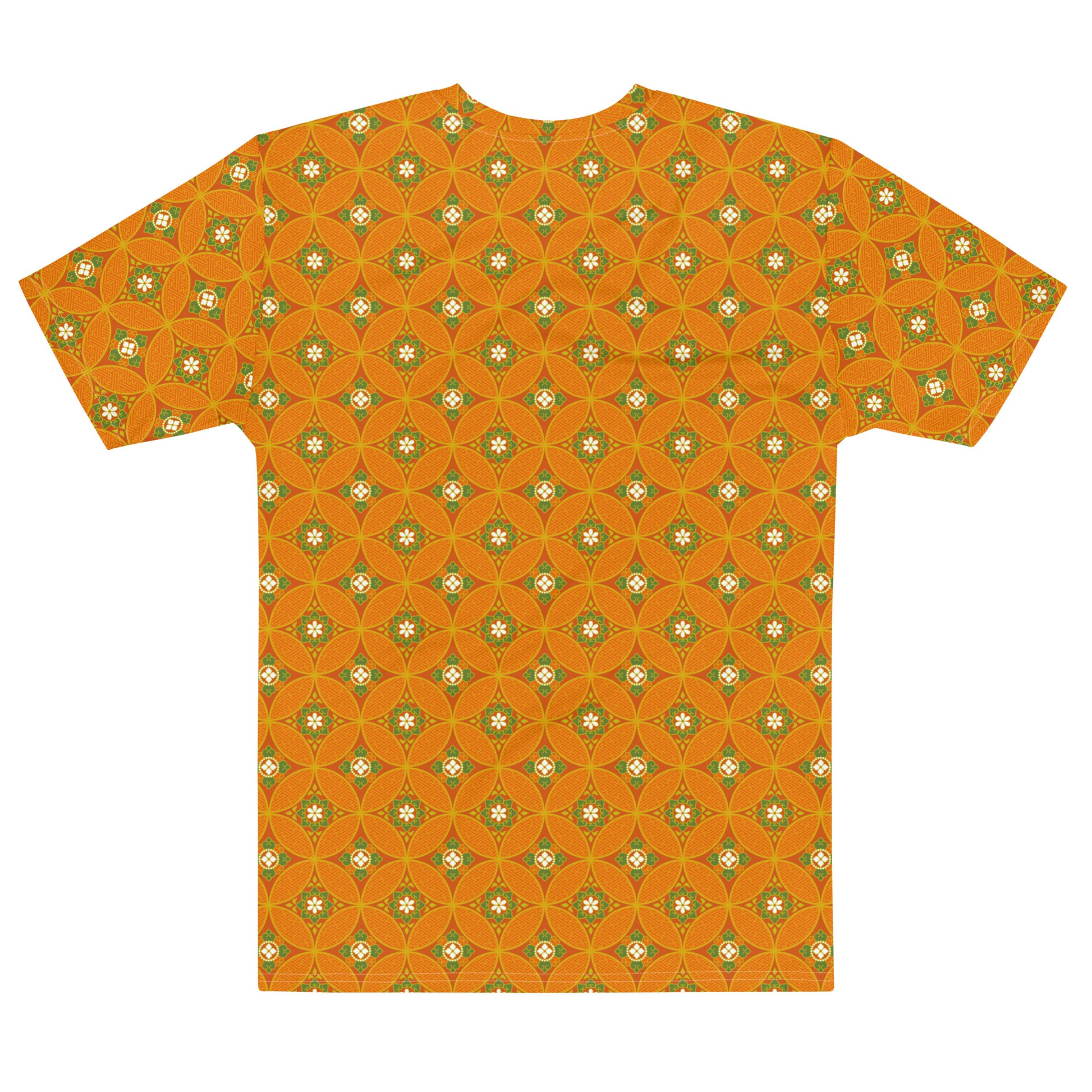 オレンジ色の七宝繋ぎ文様メンズTシャツの背面画像