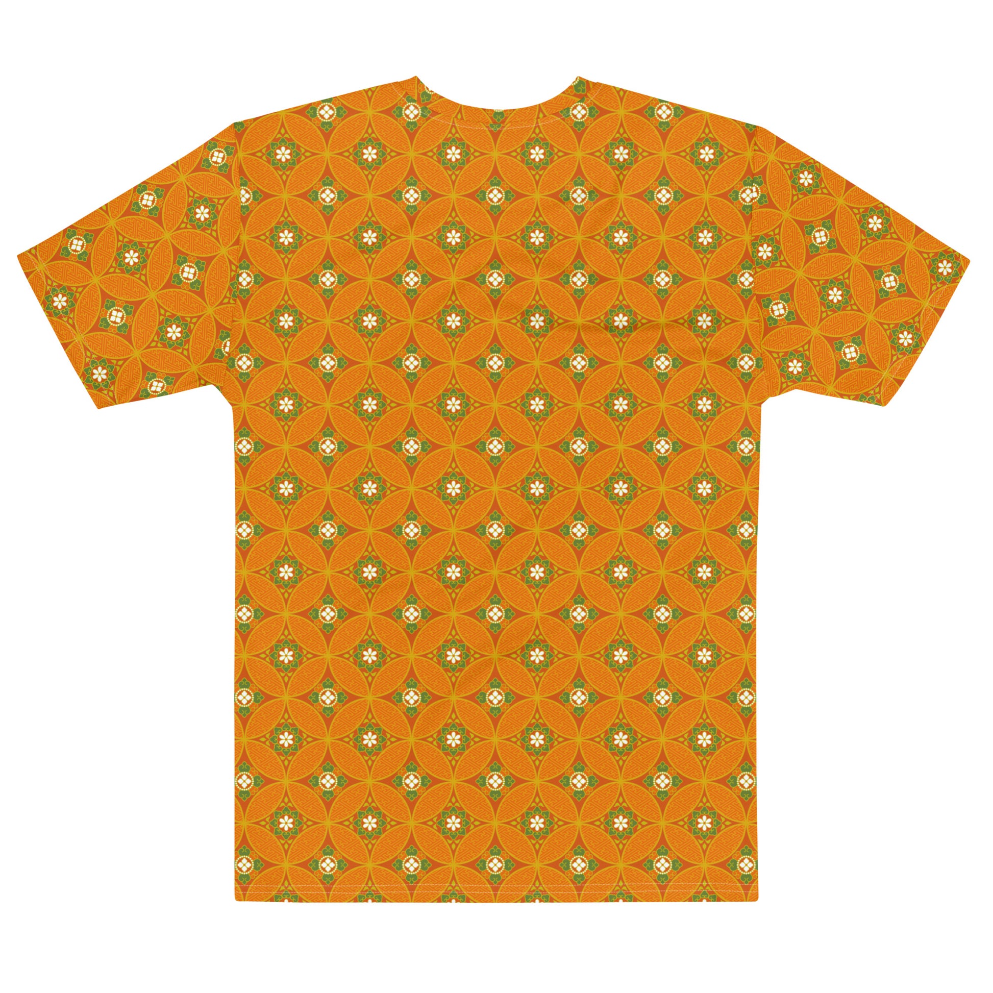 オレンジ色の七宝繋ぎ文様メンズTシャツの背面画像