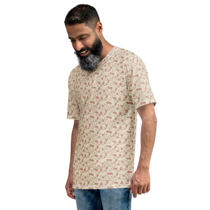 ベージュ色の結び文メンズTシャツのコーディネート画像（左サイド）