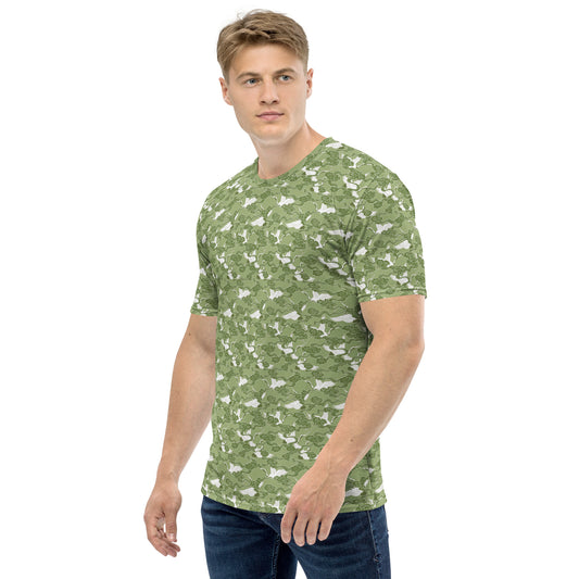 緑色の雲間に鶴文様メンズTシャツのコーディネート画像（左サイド）