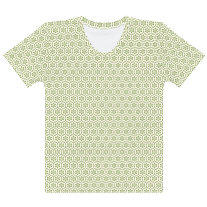 緑色の亀甲に花文様レディースTシャツの前面画像