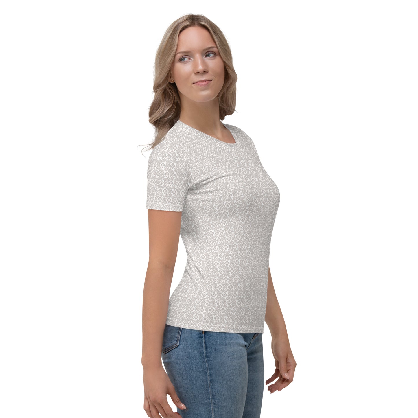 グレーの花勝見柄レディースTシャツのコーディネート画像（右サイド）