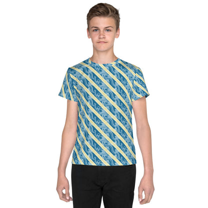 昇龍（昇竜）の伝統文様を青地の男の子Tシャツのコーデ画像（フロント）